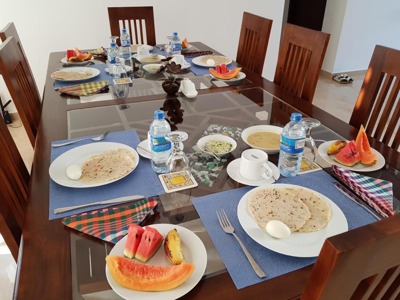 My Whales Guest House Banduramulla Esterno foto