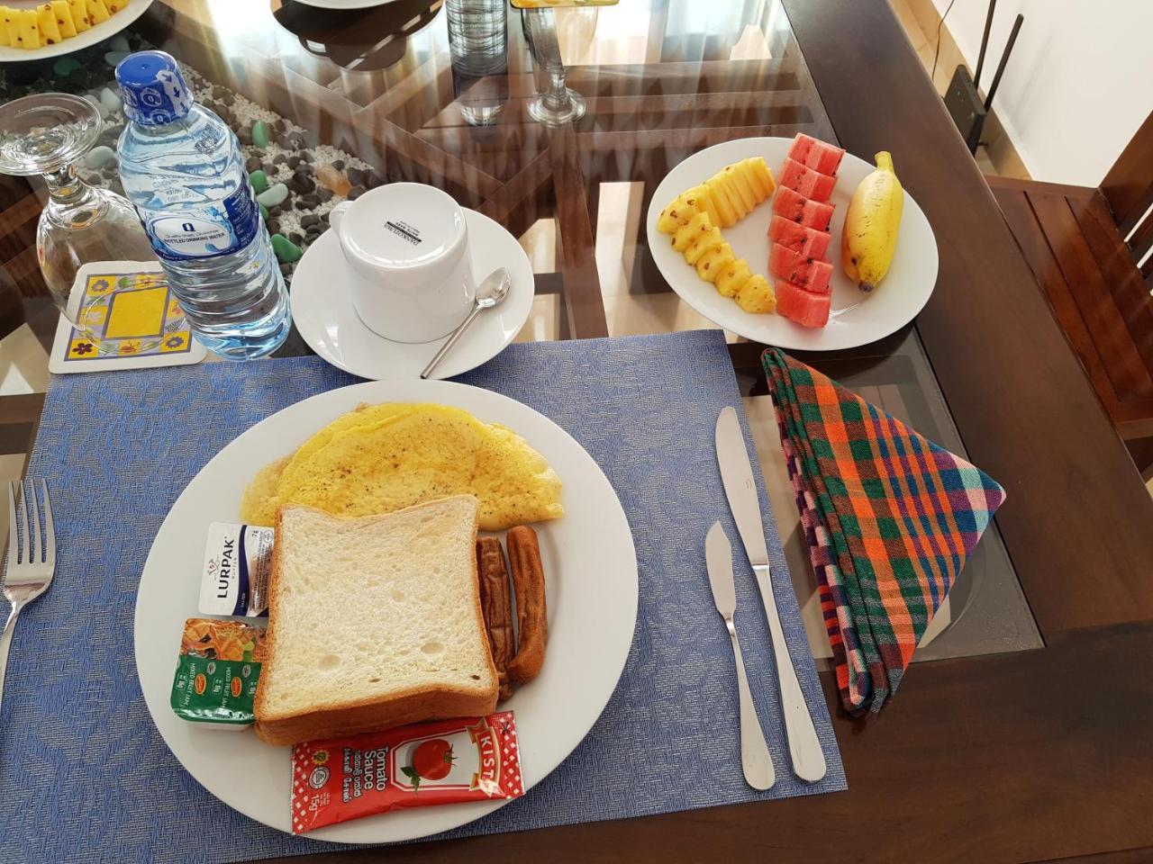 My Whales Guest House Banduramulla Esterno foto